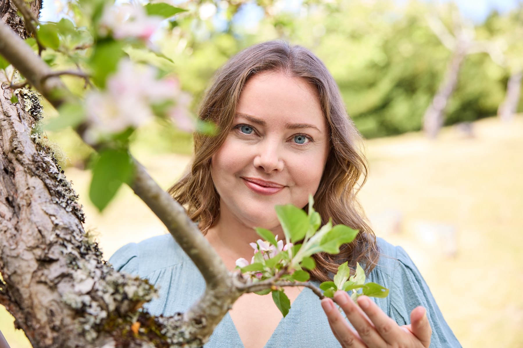 Whole plant skincare made slowly by hand, with Laurel Shaffer